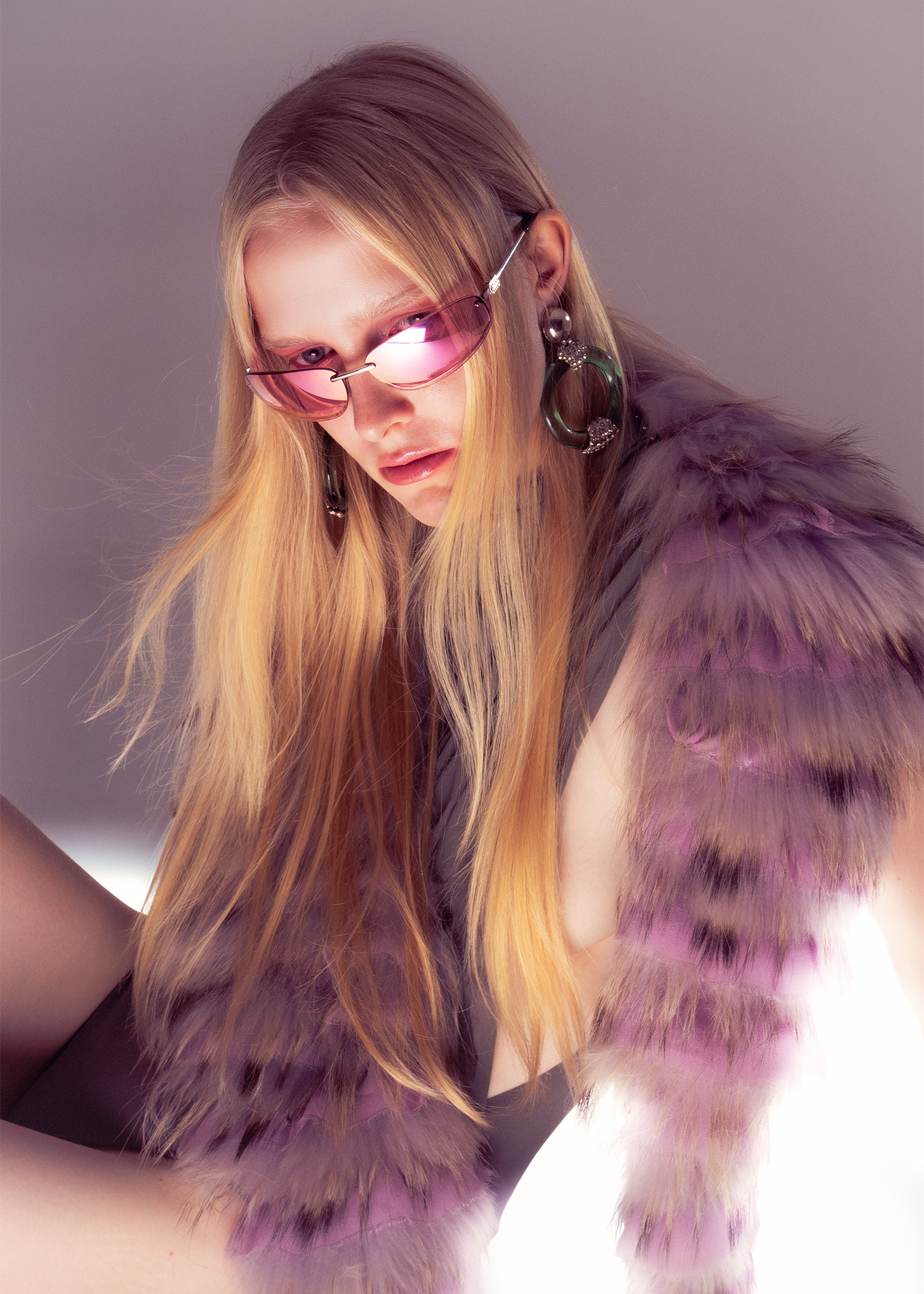 Editorial — purple fur, sunglasses